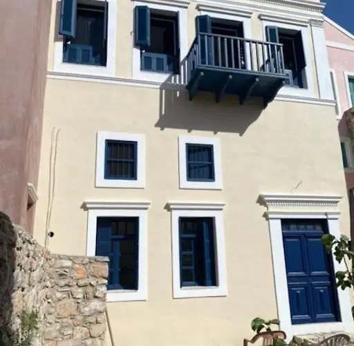 In The Aegean 아파트 Meyísti